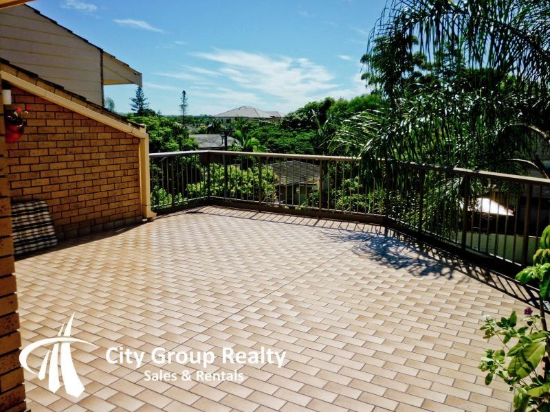 Chevron Island QLD 4217