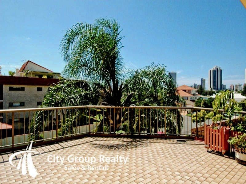 Chevron Island QLD 4217