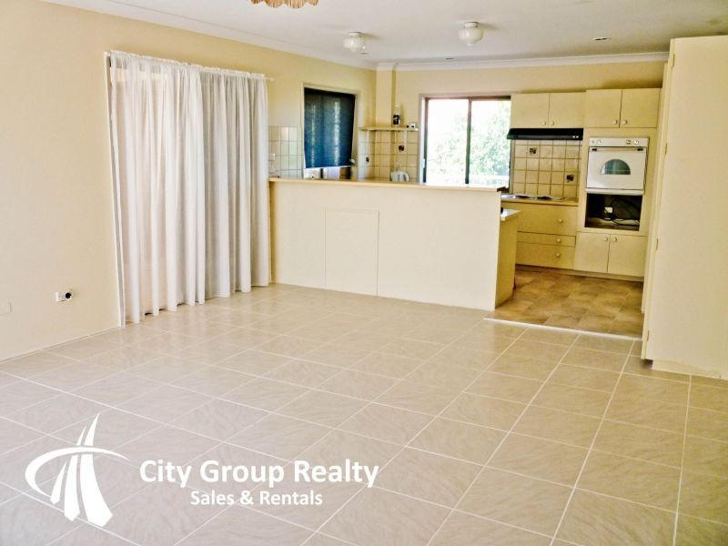 Chevron Island QLD 4217