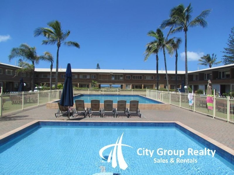 122 Marine Parade, Miami QLD 4220