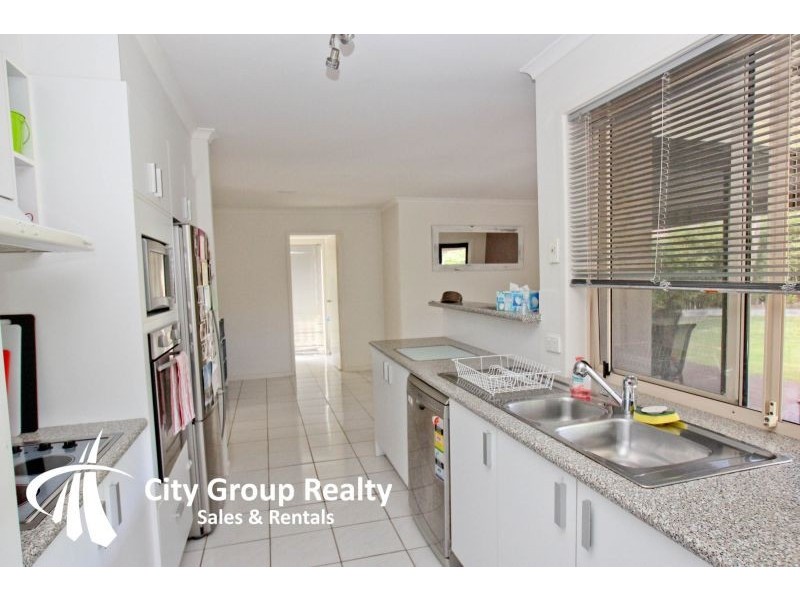 39 Ron Penhaligon Way, Robina QLD 4226