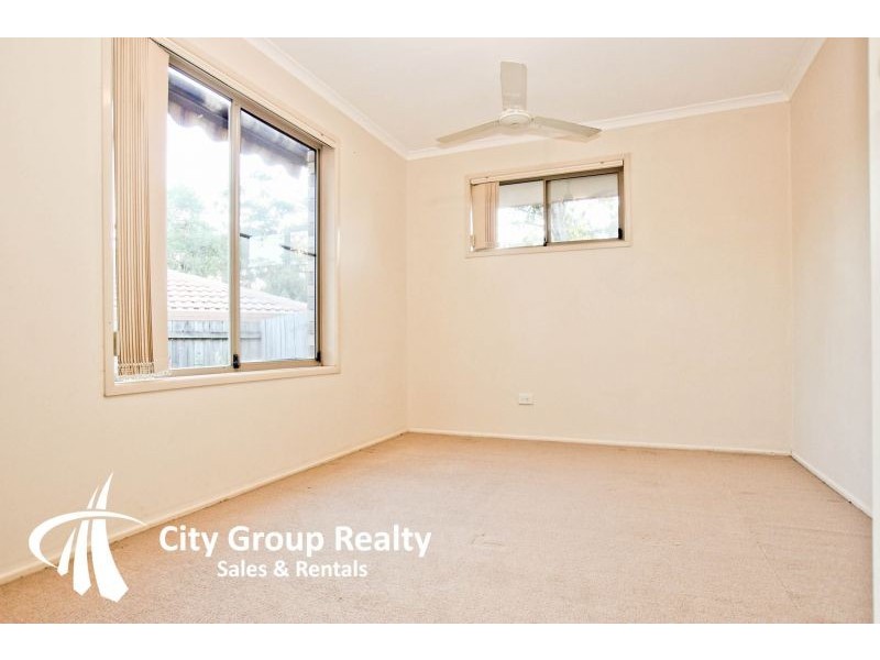 186 Currumburra Road, Ashmore QLD 4214