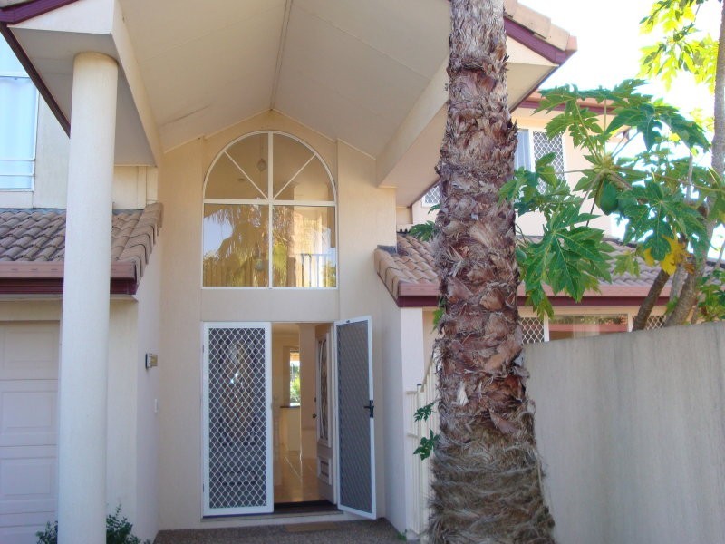 96 Port Jackson Boulevard, Clear Island Waters QLD 4226