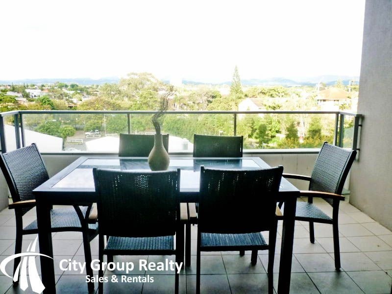 Broadbeach Waters QLD 4218