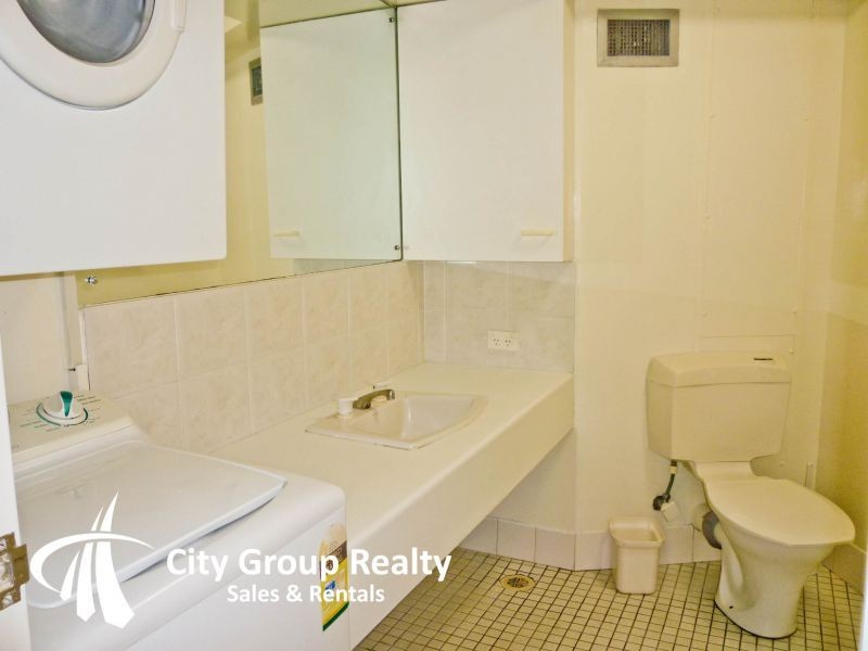 8 Trickett Street, Surfers Paradise QLD 4217