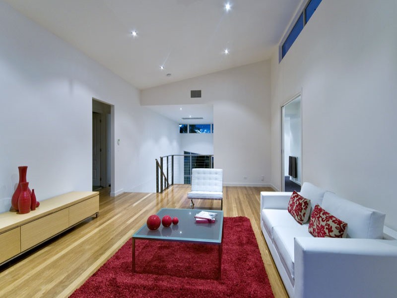 Broadbeach Waters QLD 4218