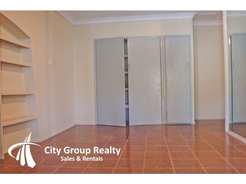 Broadbeach Waters QLD 4218