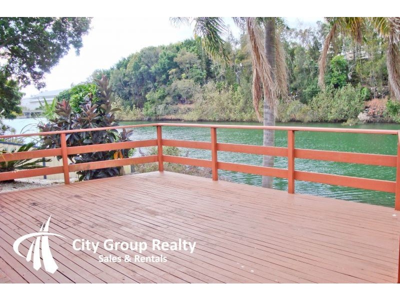 Broadbeach Waters QLD 4218