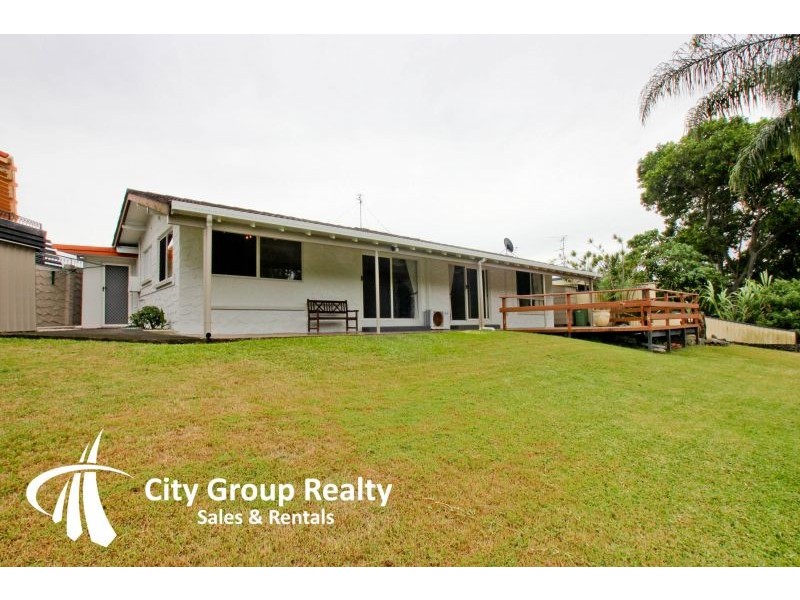 Broadbeach Waters QLD 4218