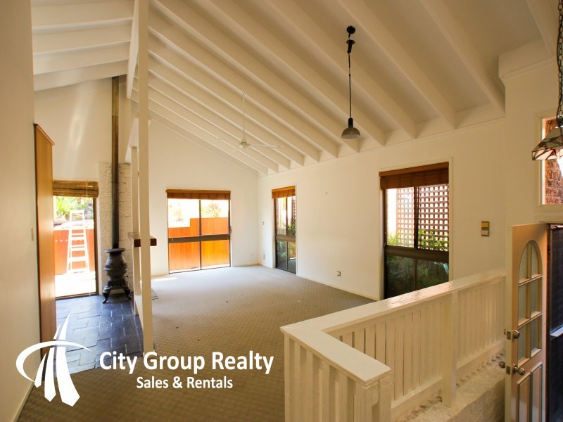 40 Pindari Avenue, Burleigh Heads QLD 4220