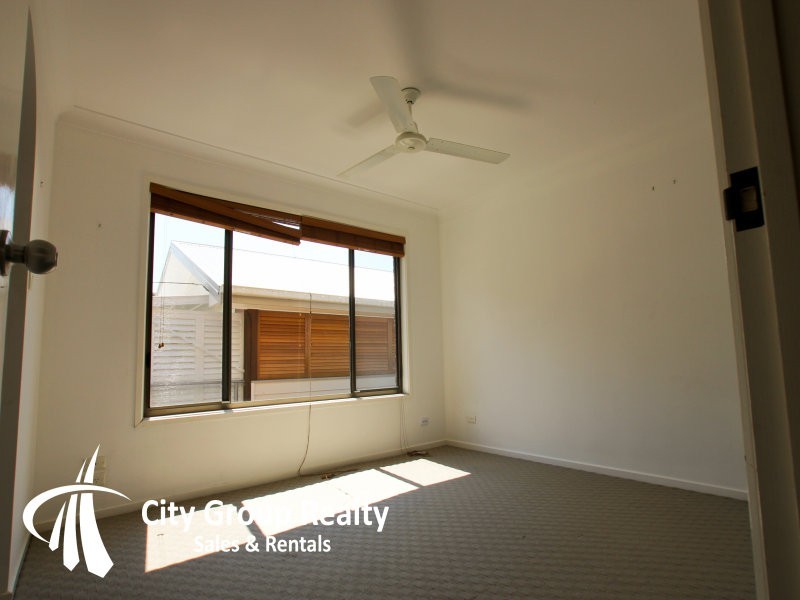 40 Pindari Avenue, Burleigh Heads QLD 4220