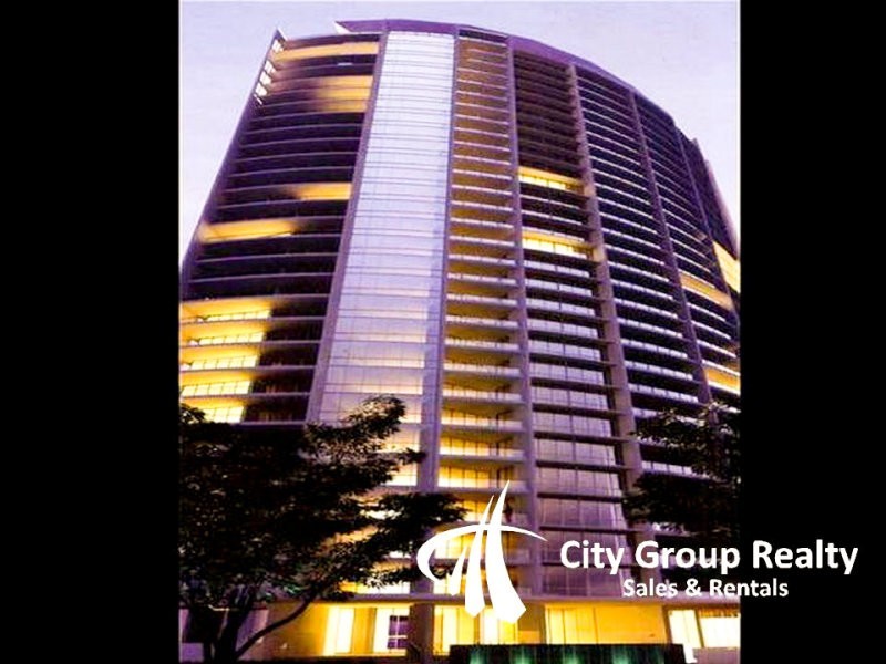 22 Surf Parade, Broadbeach QLD 4218