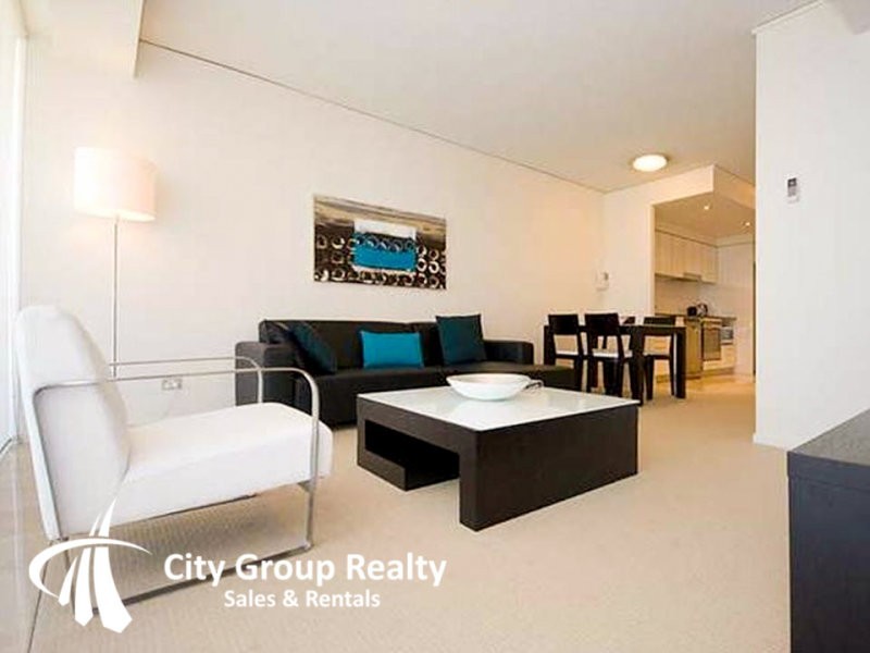 22 Surf Parade, Broadbeach QLD 4218