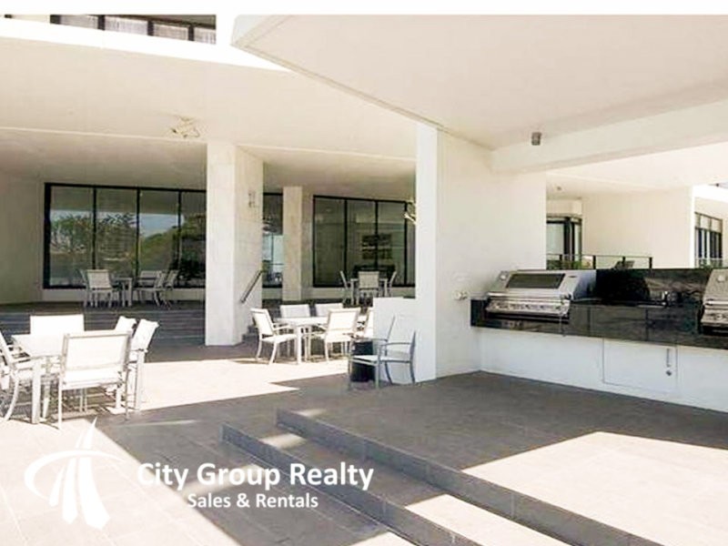 22 Surf Parade, Broadbeach QLD 4218