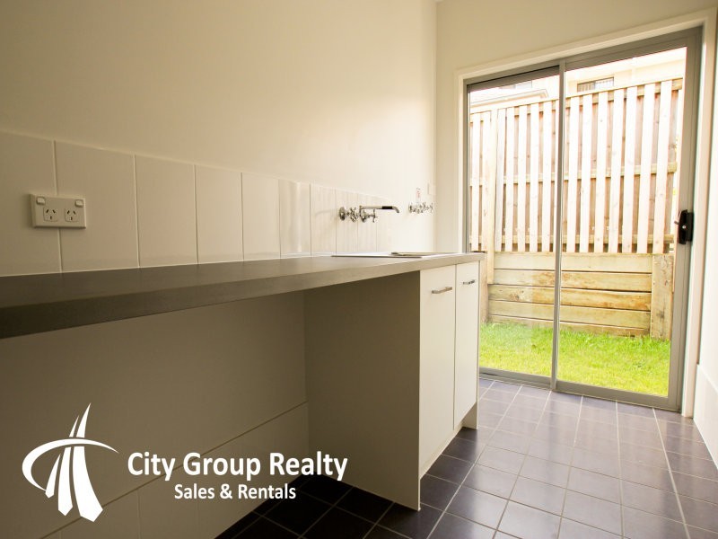 Varsity Lakes QLD 4227