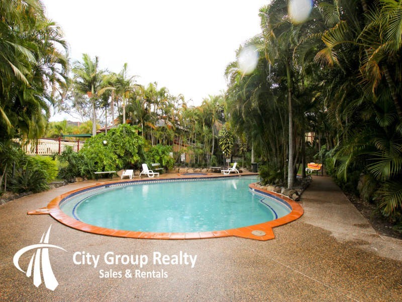 100 Racecourse Drive, Bundall QLD 4217
