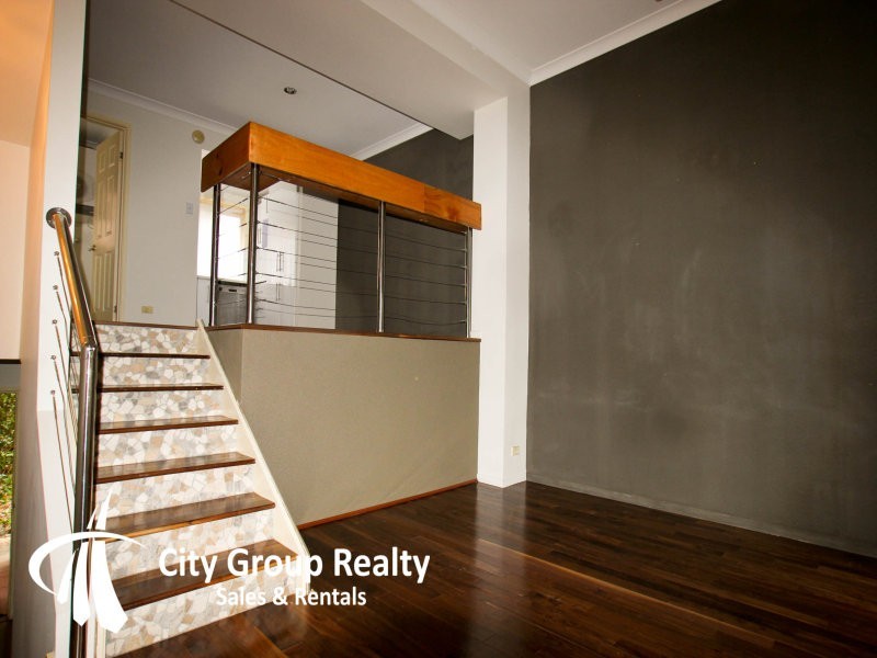 100 Racecourse Drive, Bundall QLD 4217