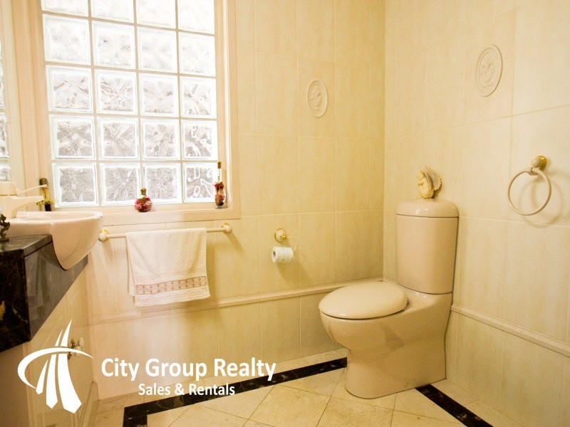 Broadbeach Waters QLD 4218