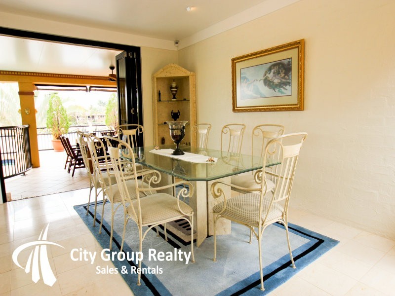 Broadbeach Waters QLD 4218