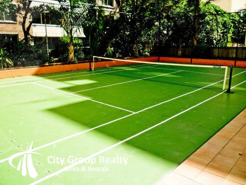 8 Trickett Street, Surfers Paradise QLD 4217