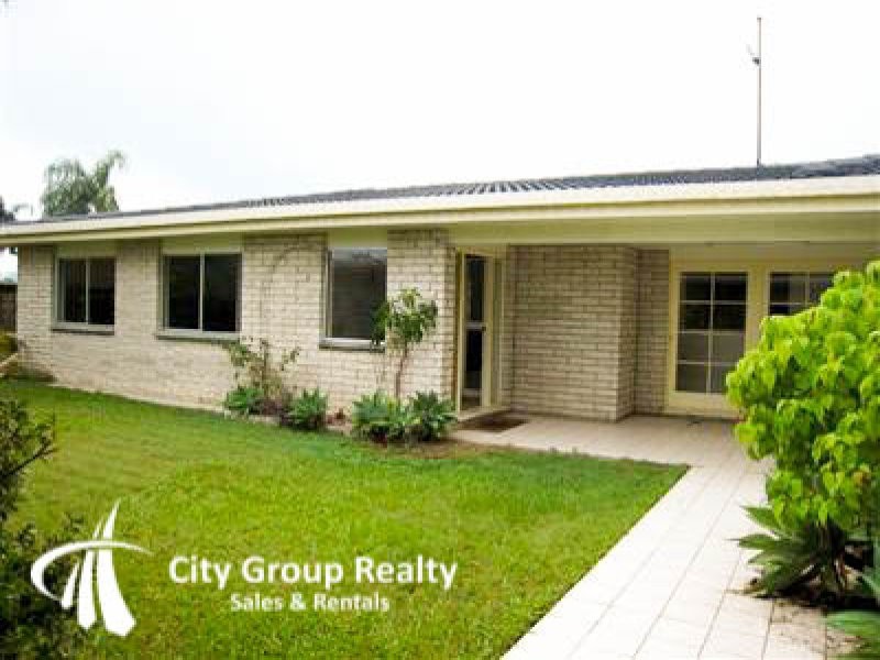 1 Sheridan Park Avenue, Broadbeach Waters QLD 4218