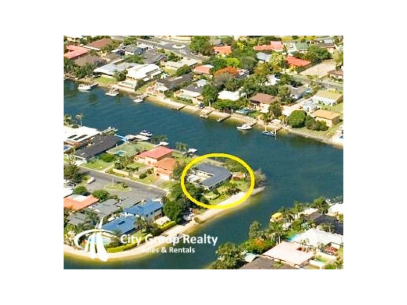 1 Sheridan Park Avenue, Broadbeach Waters QLD 4218