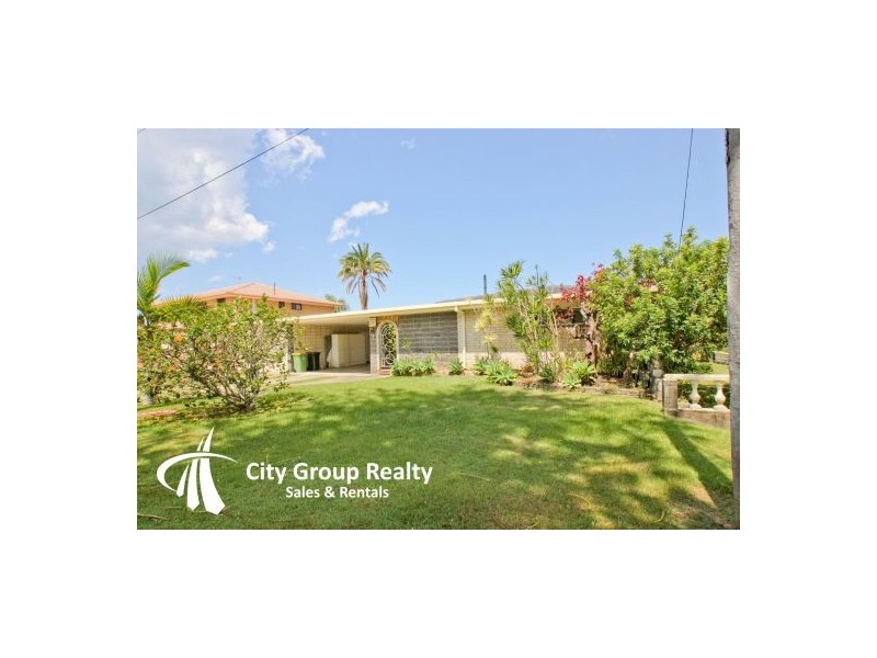 1 Sheridan Park Avenue, Broadbeach Waters QLD 4218