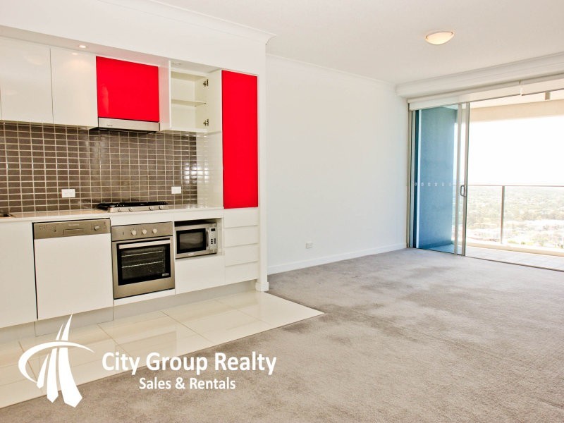 9 Lawson Street, Southport QLD 4215