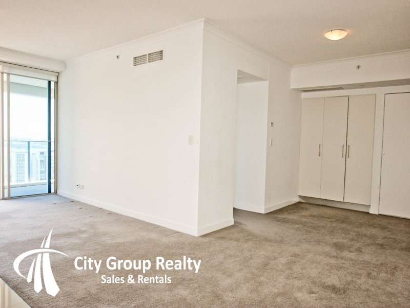 9 Lawson Street, Southport QLD 4215