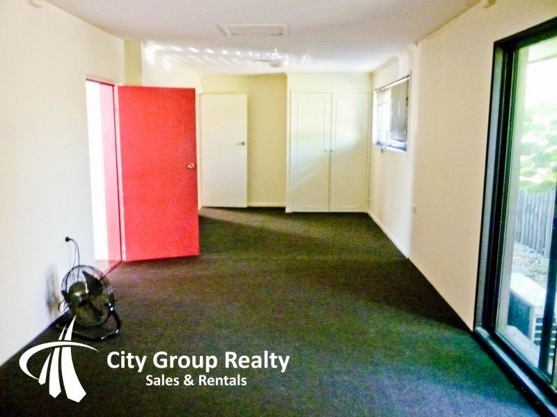 53 Bundall Road, Bundall QLD 4217