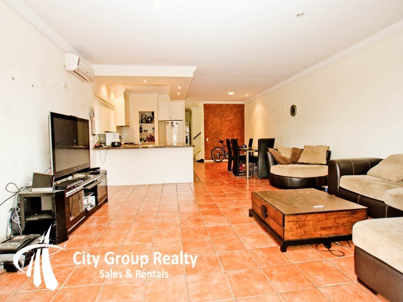 Chevron Island QLD 4217