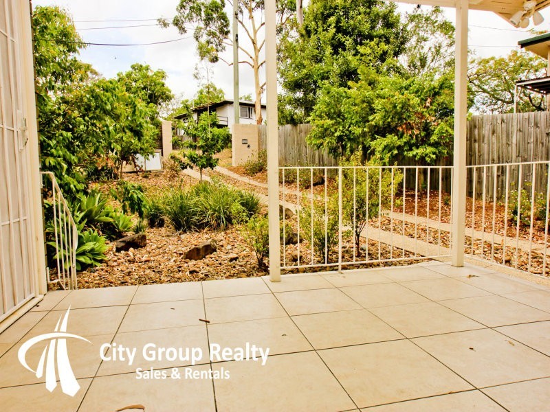 4 Wundowie Street, Nerang QLD 4211