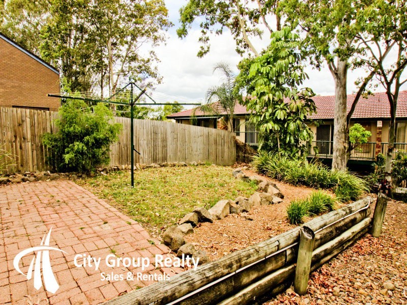 4 Wundowie Street, Nerang QLD 4211