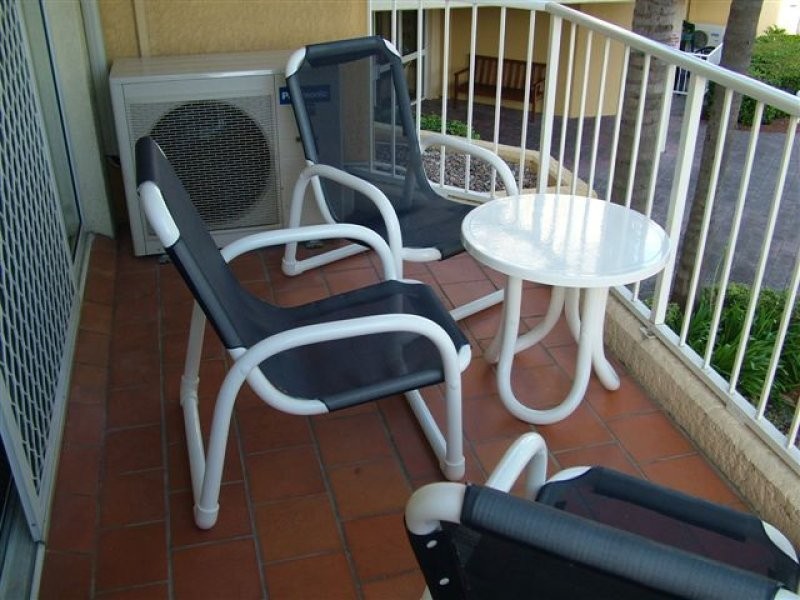 36 Australia Avenue, Broadbeach QLD 4218