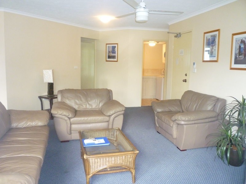 36 Australia Avenue, Broadbeach QLD 4218