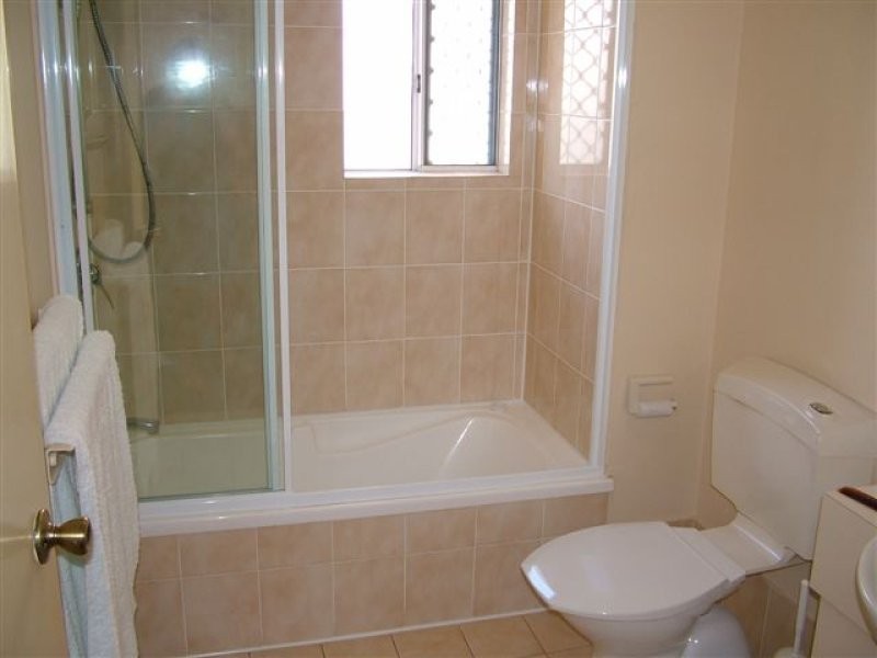 36 Australia Avenue, Broadbeach QLD 4218