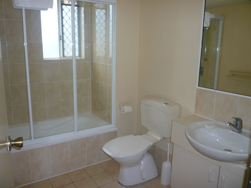 36 Australia Avenue, Broadbeach QLD 4218