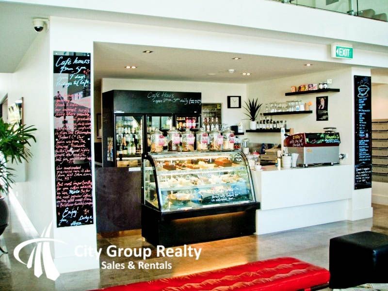 33 T E Peters Drive, Broadbeach QLD 4218