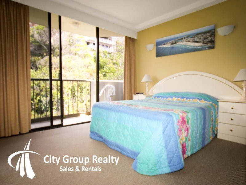 828 Pacific Parade, Currumbin QLD 4223