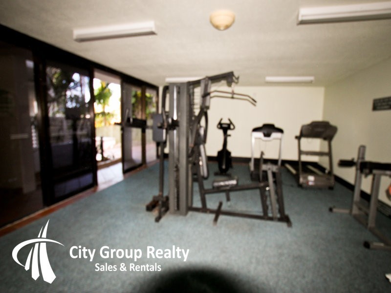 828 Pacific Parade, Currumbin QLD 4223