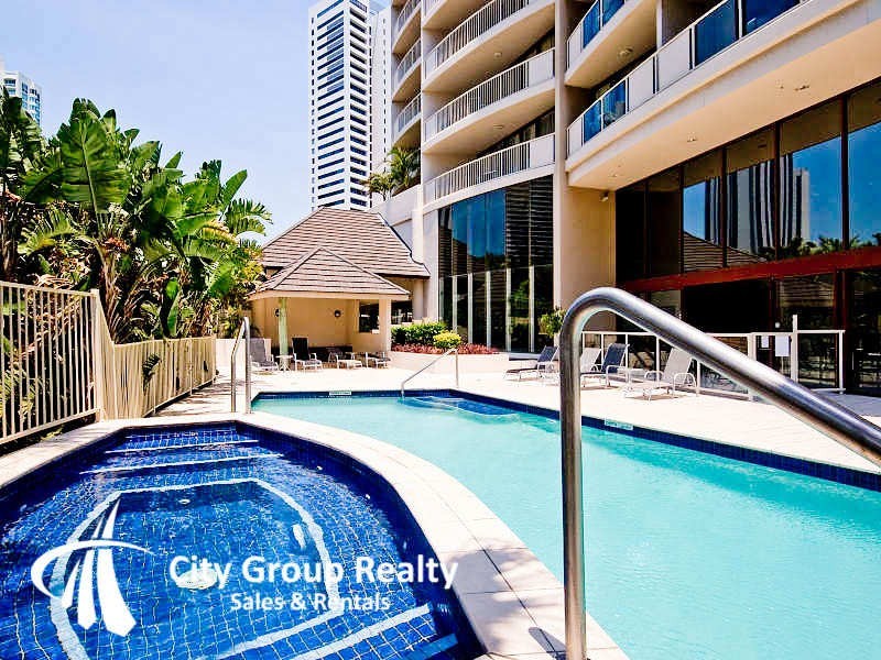 42 Surf Parade, Broadbeach QLD 4218