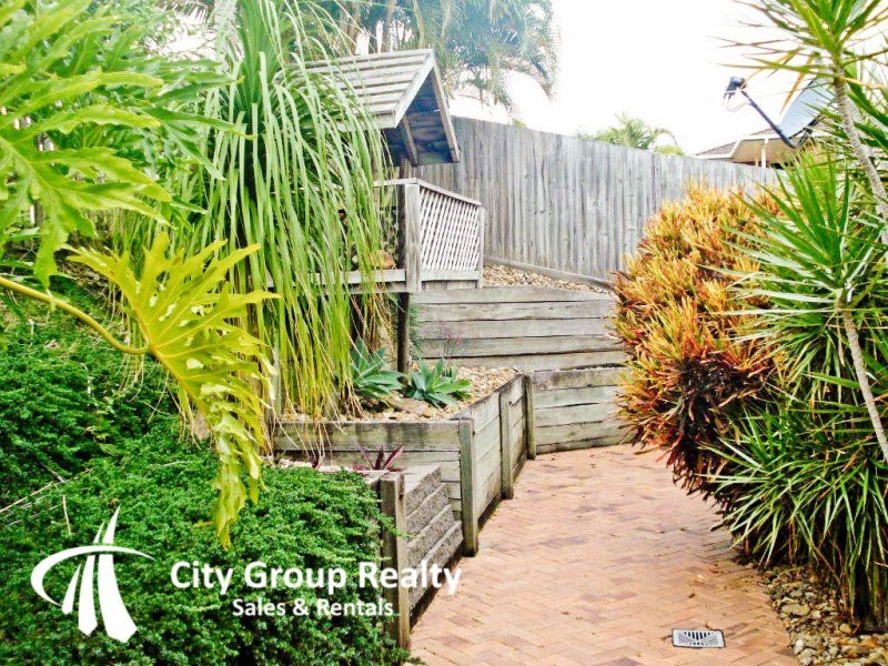 2 Sheldon Court, Worongary QLD 4213