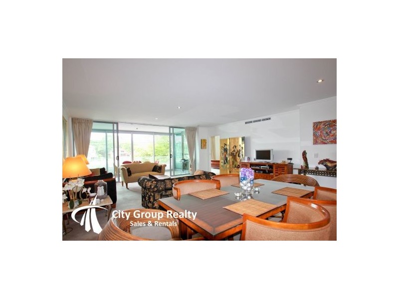 Broadbeach QLD 4218