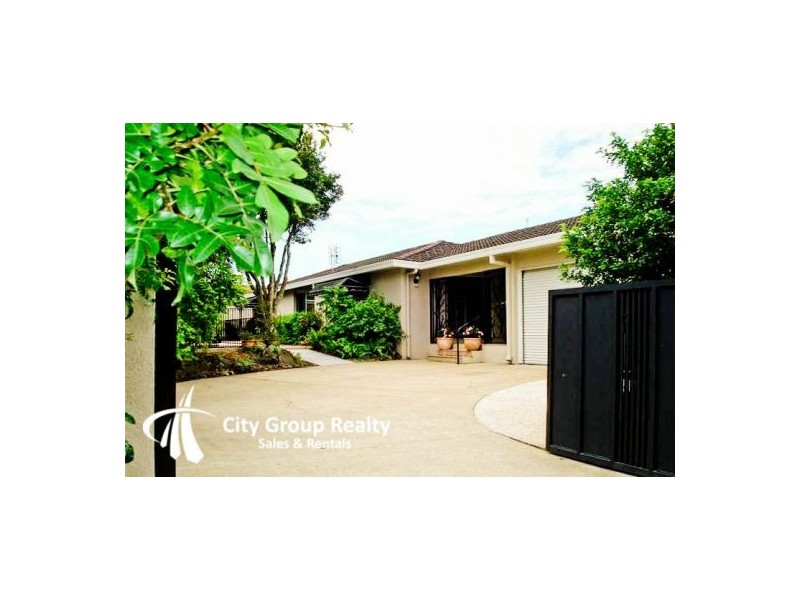 Benowa QLD 4217