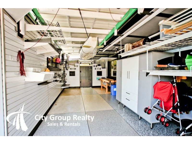 105 Bundall Road, Surfers Paradise QLD 4217