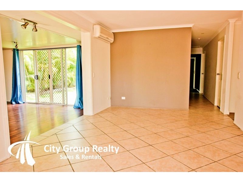 Varsity Lakes QLD 4227