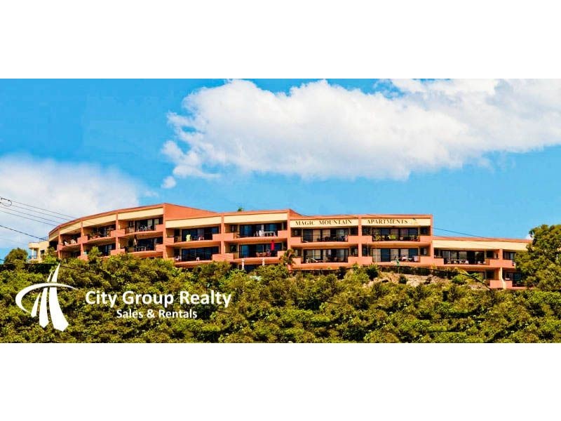 1 Great Hall Drive, Miami QLD 4220