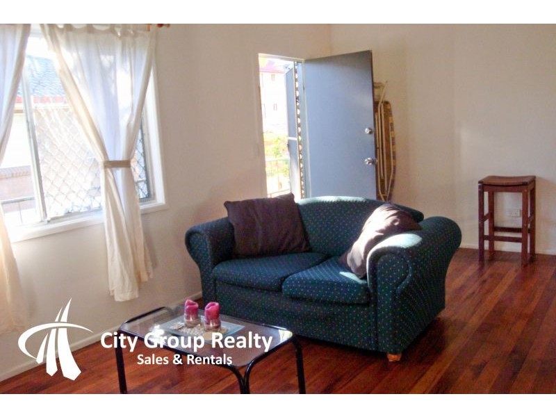 Chevron Island QLD 4217