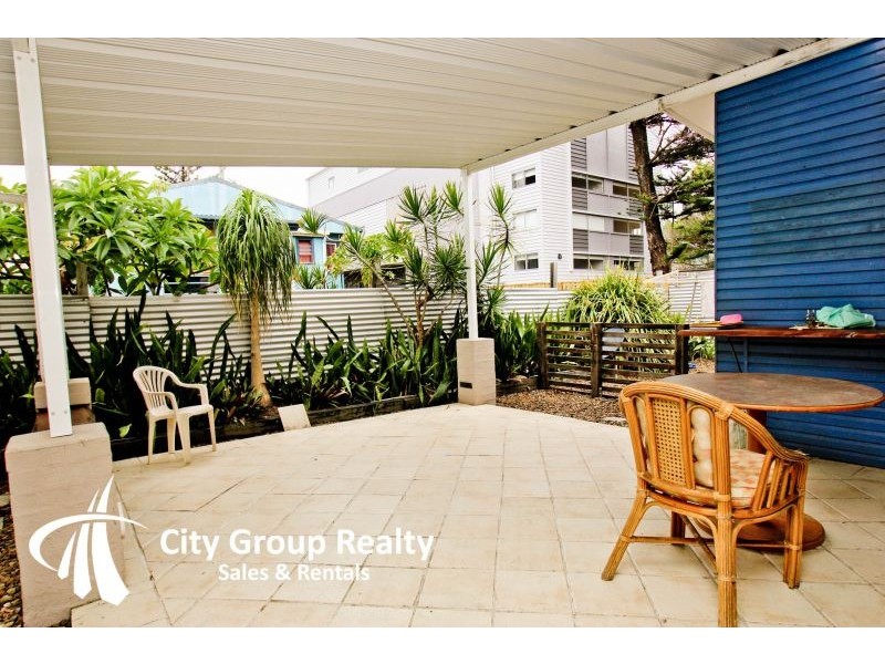 Mermaid Beach QLD 4218