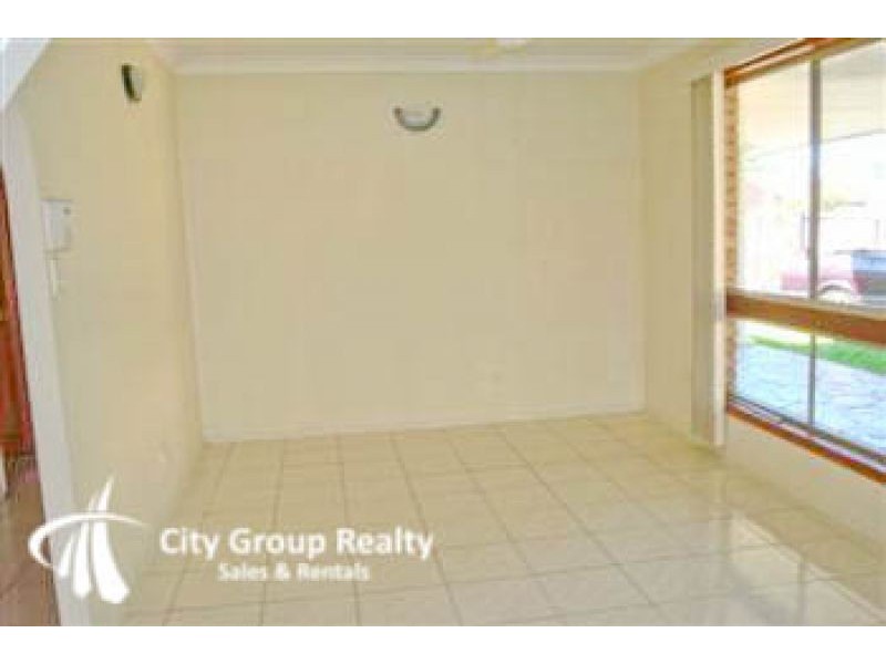 Broadbeach Waters QLD 4218